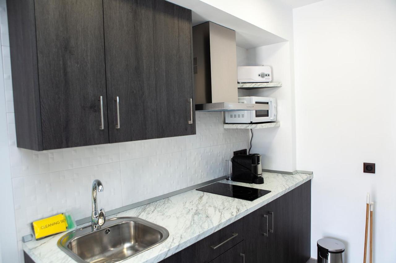 Apartamentos El Chorrilllo Almayate Bajo Luaran gambar